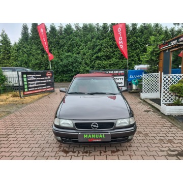 Opel Astra  Kabriolet 1994,  1.6 benzyna - Na sprzedaż za 7 900,00 zł - Świebodzin - zdjęcie 3