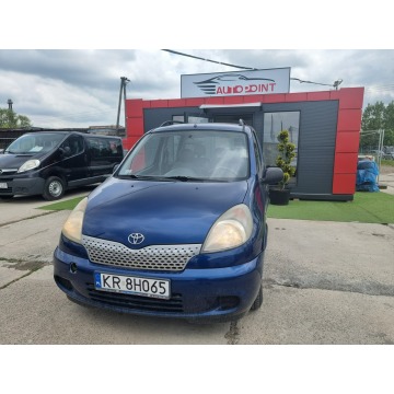 Toyota Yaris Verso - 2003