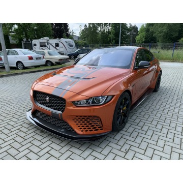Jaguar XE  Sedan/Limuzyna 2018,  5.0 benzyna, automat - Na sprzedaż za 1 048 999 zł - Kraków - zdjęcie 5
