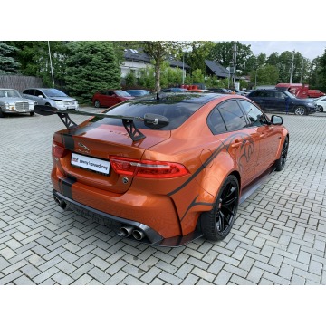 Jaguar XE  Sedan/Limuzyna 2018,  5.0 benzyna, automat - Na sprzedaż za 1 048 999 zł - Kraków - zdjęcie 10
