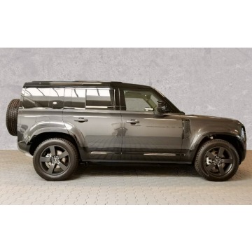 Land Rover Defender  SUV 2025,  3.0 diesel, automat - Na sprzedaż za 313 026 zł - Warszawa - zdjęcie 2