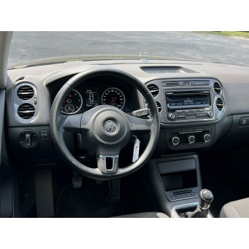 Volkswagen Tiguan  SUV 2011,  2.0 diesel - Na sprzedaż za 48 998 zł - Gostyń - zdjęcie 11