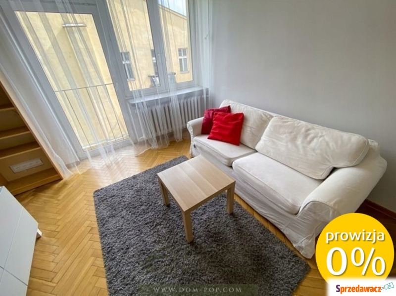 Mieszkanie trzypokojowe Warszawa - Śródmieście,   45 m2 - Sprzedam