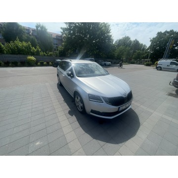 Skoda Octavia 2019,  2.0 diesel, automat - Na sprzedaż za 84 900 zł - Gdańsk - zdjęcie 4