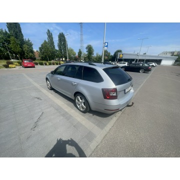 Skoda Octavia 2019,  2.0 diesel, automat - Na sprzedaż za 84 900 zł - Gdańsk - zdjęcie 6