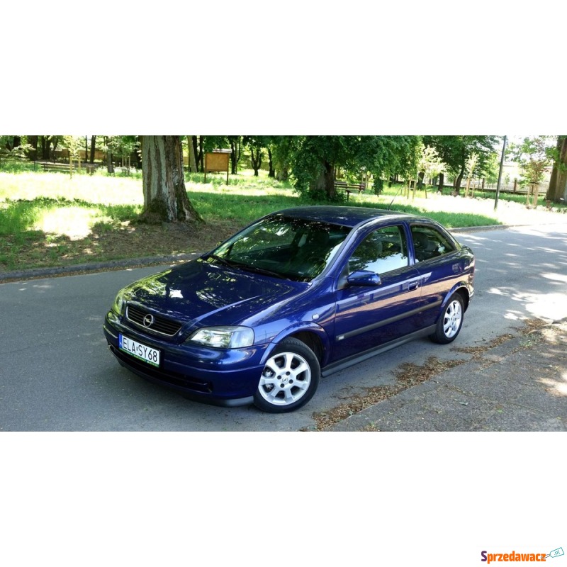 Opel Astra 2003,  1.6 benzyna - Na sprzedaż za 7 990,00 zł - Buczek