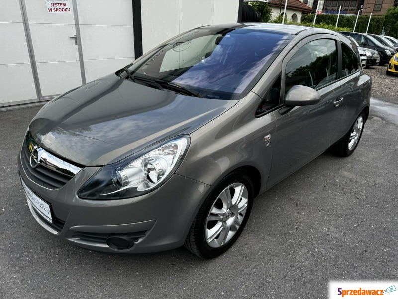 Opel Corsa  Hatchback 2010,  1.4 benzyna - Na sprzedaż za 15 900 zł - Gdów