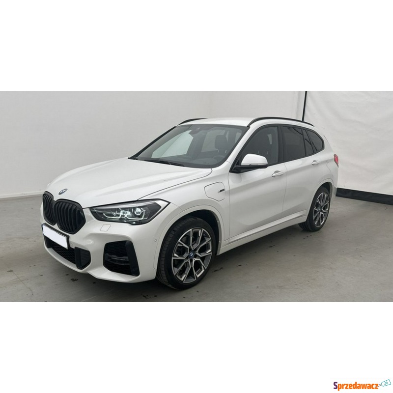 BMW X1  SUV 2022,  1.5 hybryda - Na sprzedaż za 169 000 zł - Warszawa