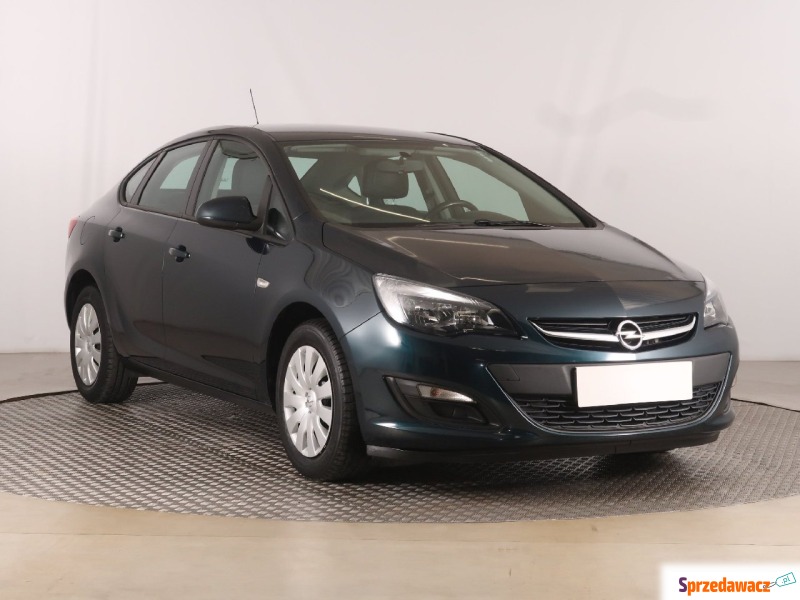 Opel Astra  Liftback 2016,  1.4 benzyna+LPG - Na sprzedaż za 41 999 zł - Zabrze