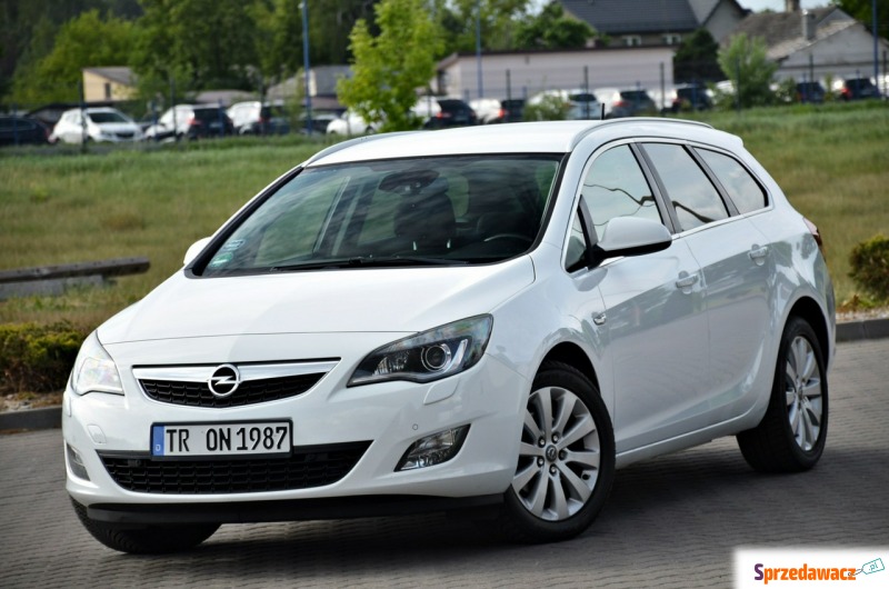 Opel Astra - 1,7 CDTI 125KM COSMO Niemcy LED Bixenon - Samochody osobowe - Ostrów Mazowiecka