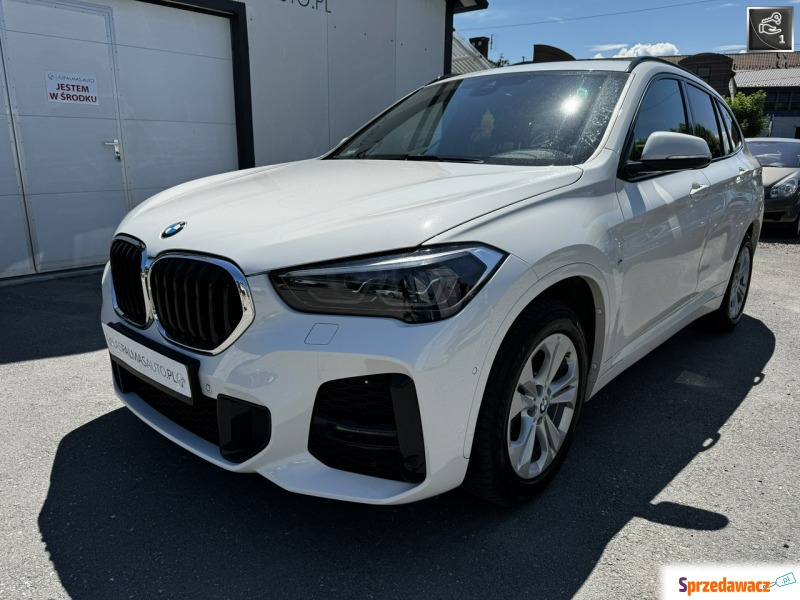 BMW X1  Hatchback 2022,  1.5 benzyna - Na sprzedaż za 138 000 zł - Gdów