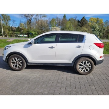 Kia Sportage  SUV 2015,  1.7 diesel - Na sprzedaż za 43 900 zł - Wieliczka - zdjęcie 2
