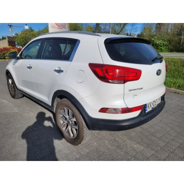 Kia Sportage  SUV 2015,  1.7 diesel - Na sprzedaż za 43 900 zł - Wieliczka - zdjęcie 6