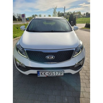 Kia Sportage  SUV 2015,  1.7 diesel - Na sprzedaż za 43 900 zł - Wieliczka - zdjęcie 8