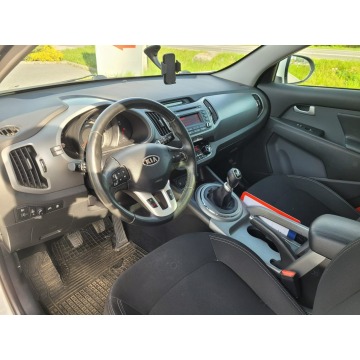 Kia Sportage  SUV 2015,  1.7 diesel - Na sprzedaż za 43 900 zł - Wieliczka - zdjęcie 11
