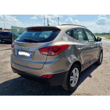 Hyundai ix35  SUV 2010,  1.7 diesel - Na sprzedaż za 11 999 zł - Pleszew - zdjęcie 3