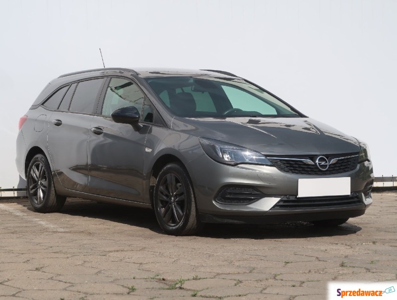 Opel Astra  Kombi 2021,  1.2 benzyna - Na sprzedaż za 55 999 zł - Łódź