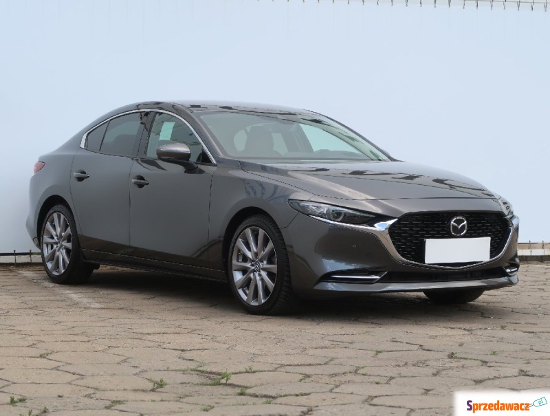 Mazda 3  Liftback 2021,  2.0 benzyna - Na sprzedaż za 99 999 zł - Łódź