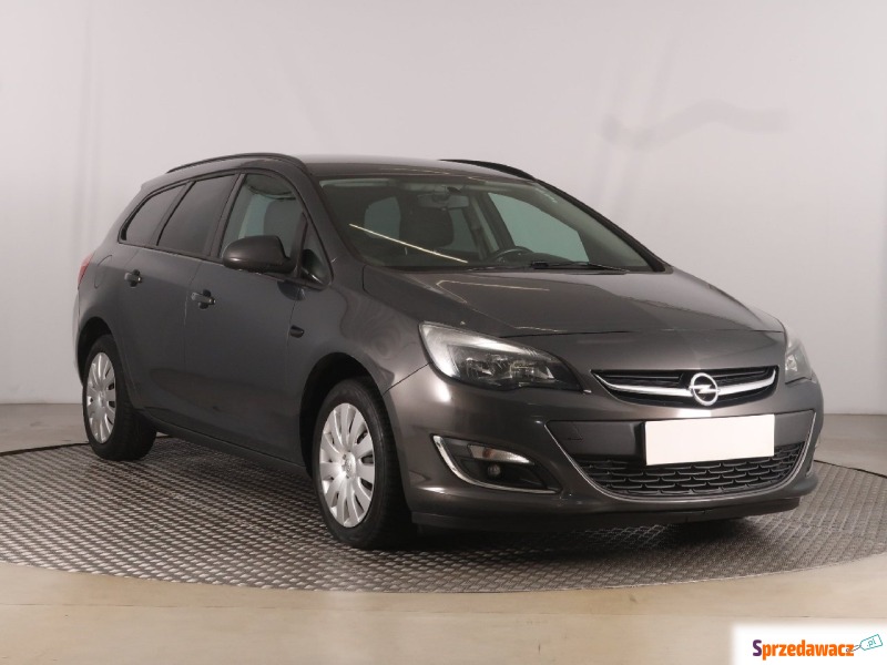 Opel Astra  Kombi 2013,  1.7 diesel - Na sprzedaż za 24 999 zł - Zabrze