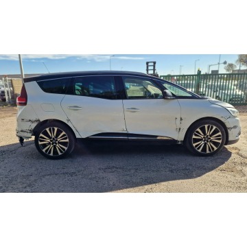 Renault Grand Scenic  Minivan/Van 2019,  1.7 diesel, automat - Na sprzedaż za 29 999 zł - Pleszew - zdjęcie 4