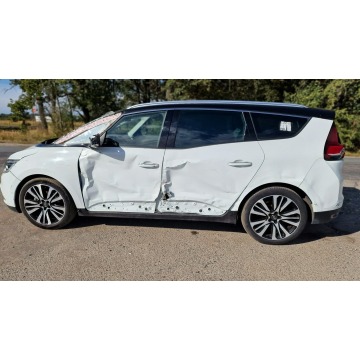 Renault Grand Scenic  Minivan/Van 2019,  1.7 diesel, automat - Na sprzedaż za 29 999 zł - Pleszew - zdjęcie 10