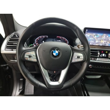 BMW X3  SUV 2023,  2.0 benzyna, automat - Na sprzedaż za 220 539 zł - Katowice - zdjęcie 9