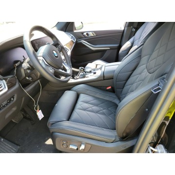 BMW X5  SUV 2023,  3.0 benzyna, automat - Na sprzedaż za 268 509 zł - Katowice - zdjęcie 9