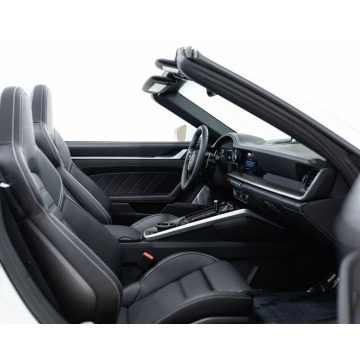 Porsche 911  Kabriolet 2022,  3.8 benzyna - Na sprzedaż za 1 291 500 zł - Katowice - zdjęcie 9