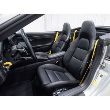 Porsche 911  Kabriolet 2017,  3.8 benzyna - Na sprzedaż za 1 222 620 zł - Katowice - zdjęcie 9