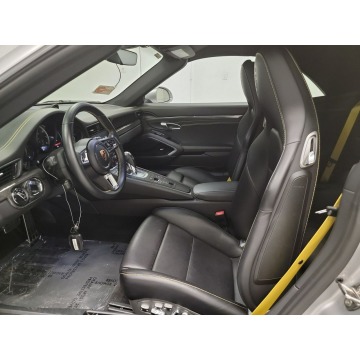 Porsche 911  Kabriolet 2019,  3.8 benzyna - Na sprzedaż za 819 999 zł - Katowice - zdjęcie 9
