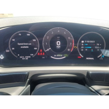 Porsche Cayenne  SUV 2023,  3.0 benzyna, automat - Na sprzedaż za 381 300 zł - Katowice - zdjęcie 11
