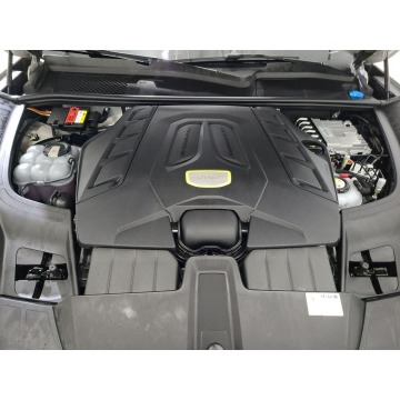 Porsche Cayenne  SUV 2020,  4.0 hybryda, automat - Na sprzedaż za 506 760 zł - Katowice - zdjęcie 10