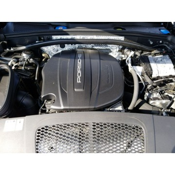 Porsche Macan  SUV 2020,  2.0 benzyna, automat - Na sprzedaż za 232 470 zł - Katowice - zdjęcie 9