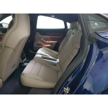 Porsche Taycan  Sedan/Limuzyna 2021 elektryczny, automat - Na sprzedaż za 343 170 zł - Katowice - zdjęcie 9