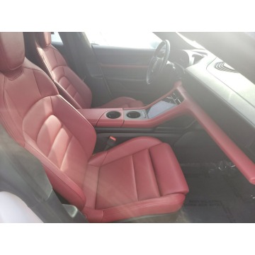 Porsche Taycan  Coupe/Sportowy 2021 elektryczny, automat - Na sprzedaż za 508 482 zł - Katowice - zdjęcie 10
