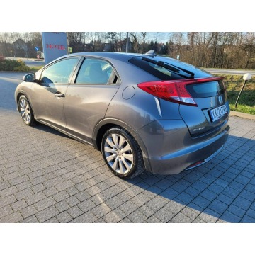Honda Civic  Hatchback 2013,  1.6 diesel - Na sprzedaż za 25 900 zł - Wieliczka - zdjęcie 3