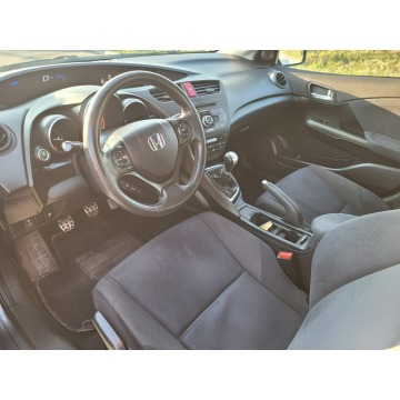 Honda Civic  Hatchback 2013,  1.6 diesel - Na sprzedaż za 25 900 zł - Wieliczka - zdjęcie 8