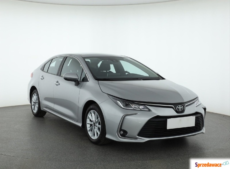Toyota Corolla  Liftback 2022,  1.5 benzyna - Na sprzedaż za 65 039 zł - Piaseczno