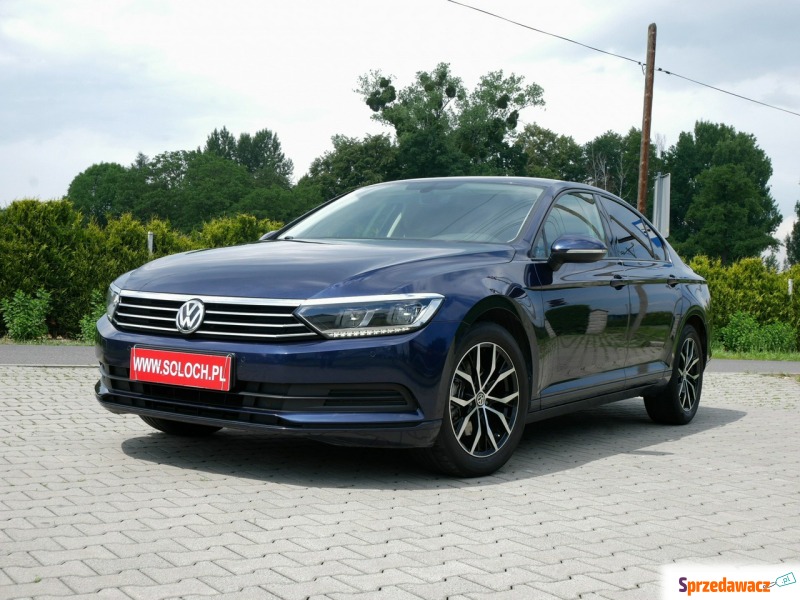 Volkswagen Passat  Sedan/Limuzyna 2017,  1.4 benzyna - Na sprzedaż za 53 500 zł - Goczałkowice-Zdrój