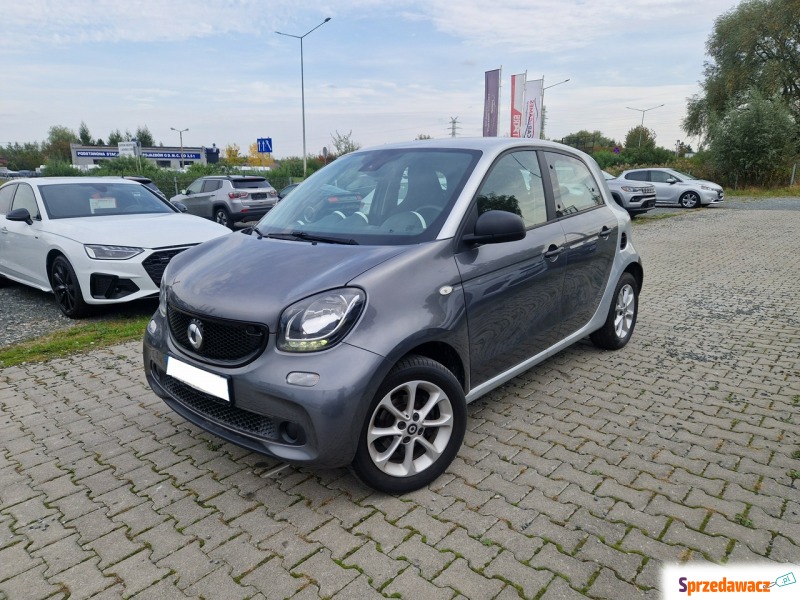 Smart Forfour  Hatchback 2018,  1.0 benzyna - Na sprzedaż za 39 900 zł - Żory