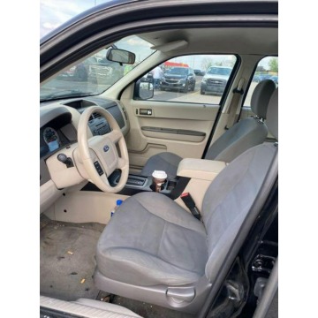 Ford Escape  SUV 2008,  2.3 benzyna, automat - Na sprzedaż za 4 132,80 zł - Katowice - zdjęcie 5