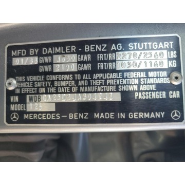 Mercedes - Benz C-klasa  Sedan/Limuzyna 1988,  3.0 benzyna, automat - Na sprzedaż za 6 168,45 zł - Katowice - zdjęcie 12