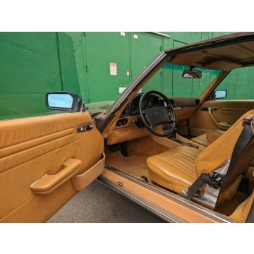 Mercedes - Benz SL-klasa  Kabriolet 1986,  5.6 benzyna, automat - Na sprzedaż za 62 730 zł - Katowice - zdjęcie 5