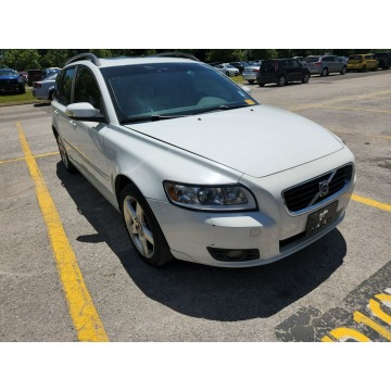 Volvo V50 2008,  2.4 benzyna, automat - Na sprzedaż za 8 745,30 zł - Katowice - zdjęcie 2