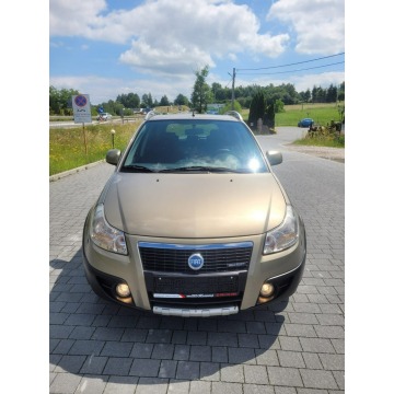 Fiat Sedici 2007,  1.9 diesel - Na sprzedaż za 15 900 zł - Wieliczka - zdjęcie 9