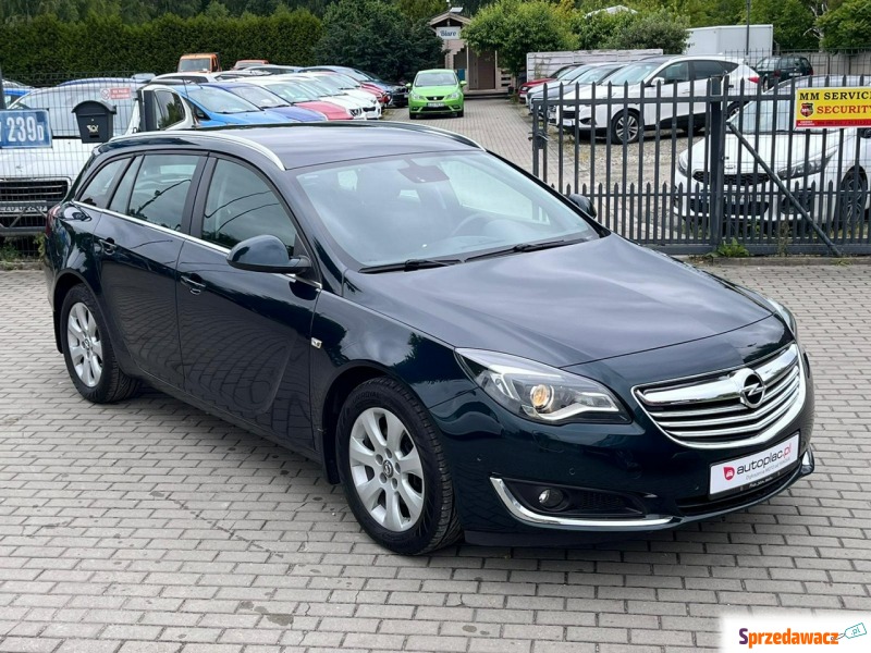 Opel Insignia 2014,  1.6 benzyna - Na sprzedaż za 38 900 zł - Zduńska Wola