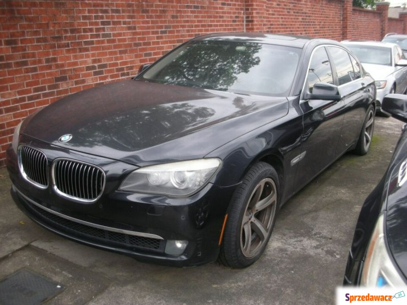 BMW Seria 7  Sedan/Limuzyna 2012,  4.4 benzyna - Na sprzedaż za 18 960 zł - Katowice