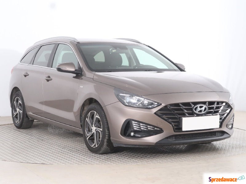 Hyundai i30  Kombi 2021,  1.5 benzyna - Na sprzedaż za 69 104 zł - Wodzisław Śląski