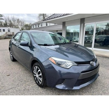 Toyota Corolla  Sedan/Limuzyna 2015,  1.8 benzyna - Na sprzedaż za 23 825 zł - Katowice - zdjęcie 2