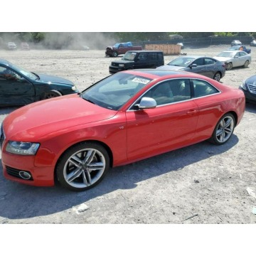 Audi S5 - 4,2L V8 354KM